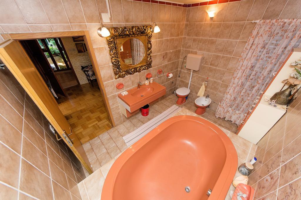 Villa Blanka Žrnovnica Quarto foto